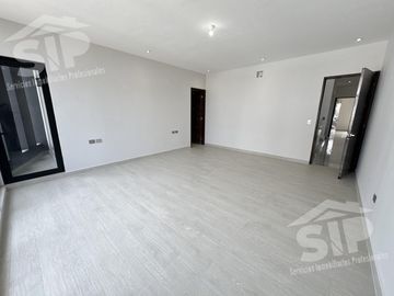 Casa en Bosques de las Misiones sec. Encino
