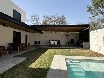 Casa en Venta, Media Luna Residencial, Santiago NL