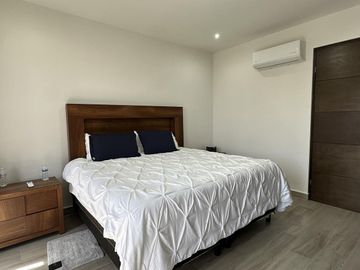Casa en Venta, Media Luna Residencial, Santiago NL