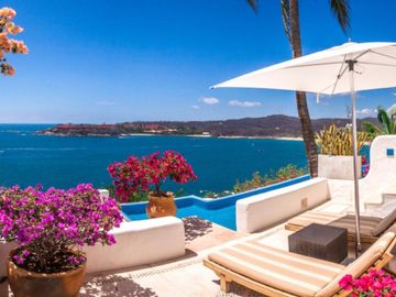 Villa con frente al mar en Tangolunda Huatulco