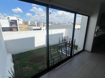 Casa en  venta en Lomas de Angelopolis Parque Quintana Roo, Puebla.