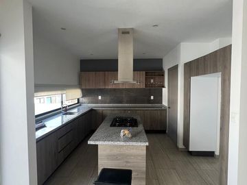 Casa en  venta en Lomas de Angelopolis Parque Quintana Roo, Puebla.