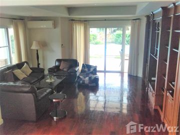 4 Bedroom House for sale at Lanna Thara Village