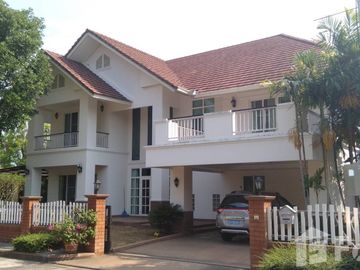 4 Bedroom House for sale at Lanna Thara Village