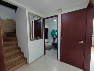 Casa en venta en Engativá, Bogotá - Barrio La Española 