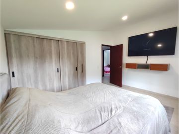 Casa en venta en Engativá, Bogotá - Barrio La Española 
