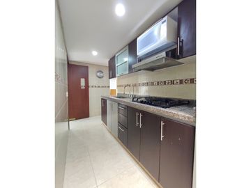 Casa en venta en Engativá, Bogotá - Barrio La Española 