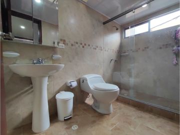 Casa en venta en Engativá, Bogotá - Barrio La Española 