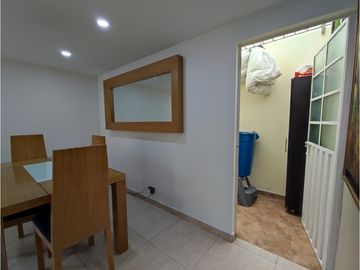 Casa en venta en Engativá, Bogotá - Barrio La Española 