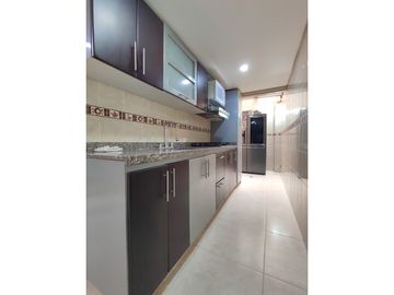 Casa en venta en Engativá, Bogotá - Barrio La Española 
