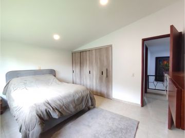 Casa en venta en Engativá, Bogotá - Barrio La Española 