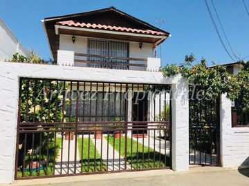 Venta de Casa en Condominio en Limache