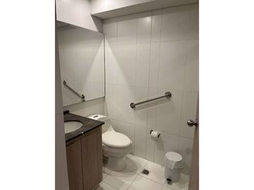 APARTAESTUDIO EN ARRIENDO SECTOR LOS BALSOS - POBLADO
