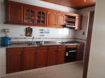 VENTA DE CASA DE DOS NIVELES EN EL B/ LA CASTELLANA DE MONTERIA