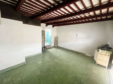 CASA EN VENTA EN EL CENTRO DE MERIDA YUCATAN EN ESQUINA DOS PLANTAS