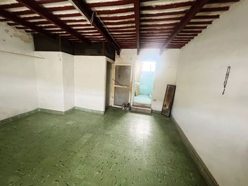 CASA EN VENTA EN EL CENTRO DE MERIDA YUCATAN EN ESQUINA DOS PLANTAS