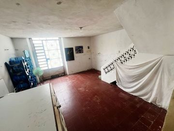 CASA EN VENTA EN EL CENTRO DE MERIDA YUCATAN EN ESQUINA DOS PLANTAS