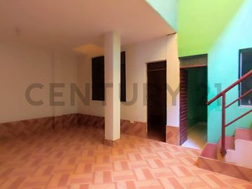 VENTA DE CASA DE 3 PISOS EN VILLA HEROES DEL CENEPA - CONO SUR TACNA.
