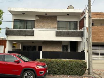 CASA VENTA FRACC. VIRGINIA BOCA DEL RIO VERACRUZ
