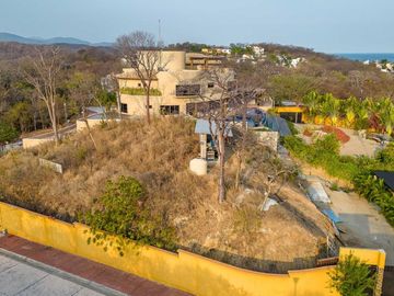 Villa en venta La Cañada Residencial Los Conejos Huatulco