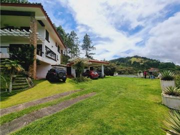 CASA DE CAMPO EN ALTOS DEL MARIA 2378MT cv