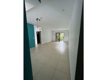 ANCON / PH EMBASSY VILLAGE / 179m2 / 2 HABITACIONES / 2 PARKING / YG