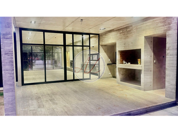 CASA / CORBETA CEFIRO Y ARCACHÓN