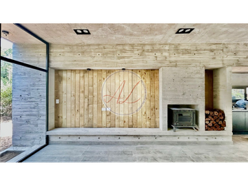 CASA / CORBETA CEFIRO Y ARCACHÓN