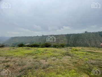 TERRENO DE VENTA EN TUMBACO SECTOR EL CHICHE