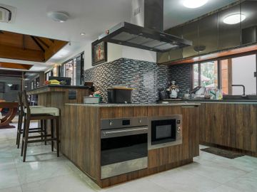 6 Bedroom Villa for sale at The Gardens by Vichara