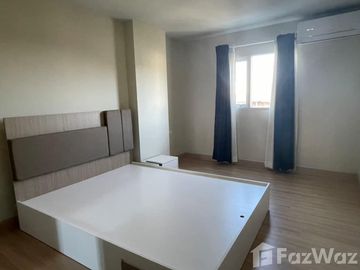 1 Bedroom Condo for sale at The Escape