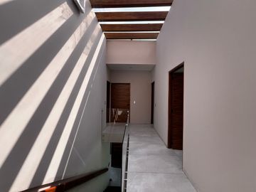 Estrene casa moderna