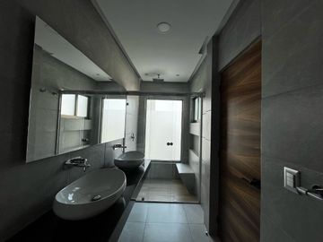 Estrene casa moderna