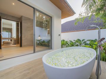 3+1 bedroooms pool villa The garden by Vichara