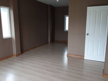 4 Bedroom House for sale at The Loft Galleria Phahonyothin-Lumlukka Klong 3
