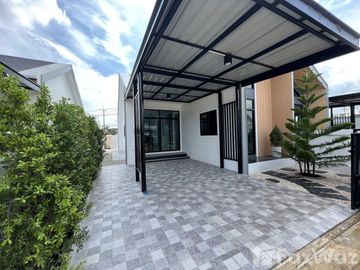 3 Bedroom House for sale at Oliver Bangphae