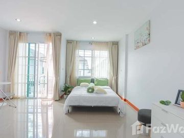 3 Bedroom Townhouse for sale at Prakythong Ville