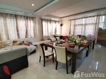 4 Bedroom House for sale in Nakhon Pathom, Nakhon Pathom
