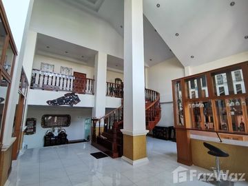 4 Bedroom House for sale in Nakhon Pathom, Nakhon Pathom
