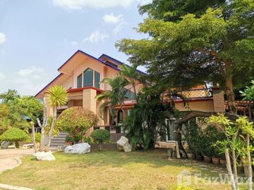 4 Bedroom House for sale in Nakhon Pathom, Nakhon Pathom