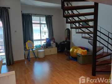 3 Bedroom Townhouse for sale at The Roof Cheangwattana