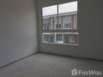 3 Bedroom Townhouse for sale at The Rich Ville Ratchaphruek - Rattanathibet