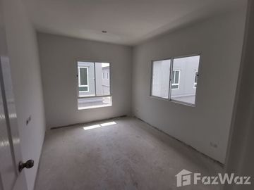 3 Bedroom Townhouse for sale at The Rich Ville Ratchaphruek - Rattanathibet