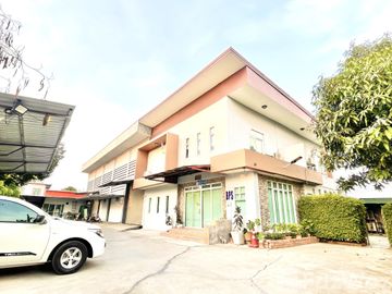 4 Bedroom Warehouse for sale in , Pathum Thani