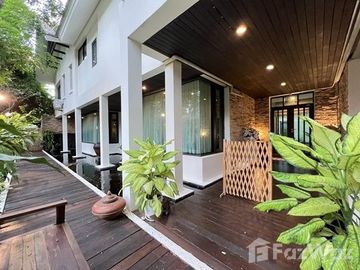 8 Bedroom House for sale in Khlong Sam, Pathum Thani