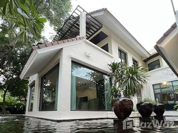 8 Bedroom House for sale in Khlong Sam, Pathum Thani
