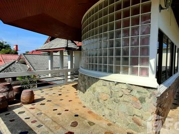 6 Bedroom House for sale in Phe, Rayong