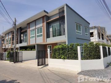 3 Bedroom Townhouse for sale at The Rich Ville Ratchaphruek - Rattanathibet
