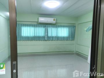 2 Bedroom Townhouse for sale in Bo Phlap, Nakhon Pathom