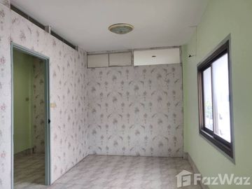 2 Bedroom Townhouse for sale in Bo Phlap, Nakhon Pathom